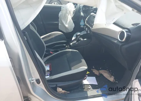 2021 Nissan Versa Sv Xtronic Cvt z USA, uszkodzony, nr VIN 3N1CN8EV8ML839987